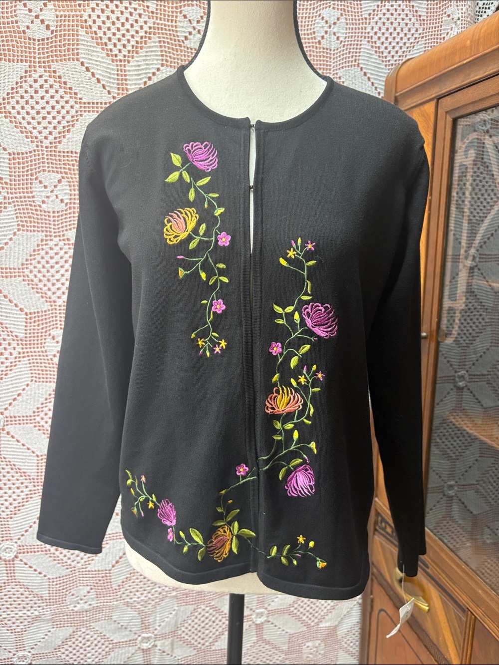 Rafael Black Silk Blend Embroidered Floral Cardigan – Size M